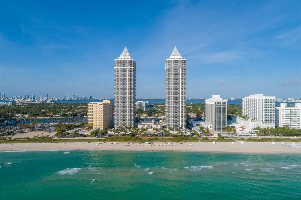 4779 Collins Ave #2805 Miami Beach, FL 33140