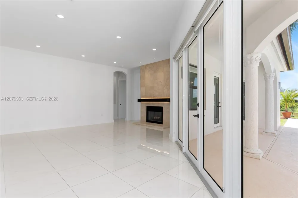 20970 SW 264th St Homestead, FL 33031
