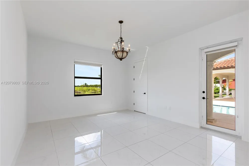 20970 SW 264th St Homestead, FL 33031