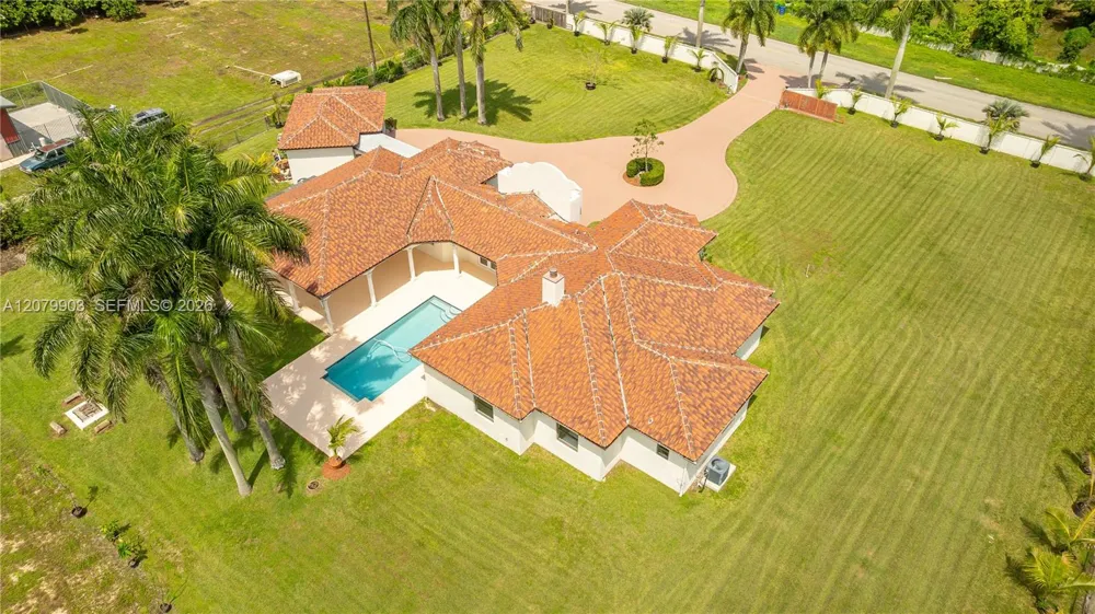 20970 SW 264th St Homestead, FL 33031