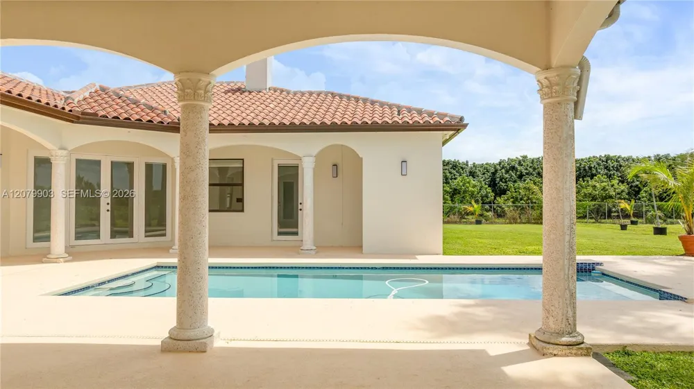 20970 SW 264th St Homestead, FL 33031