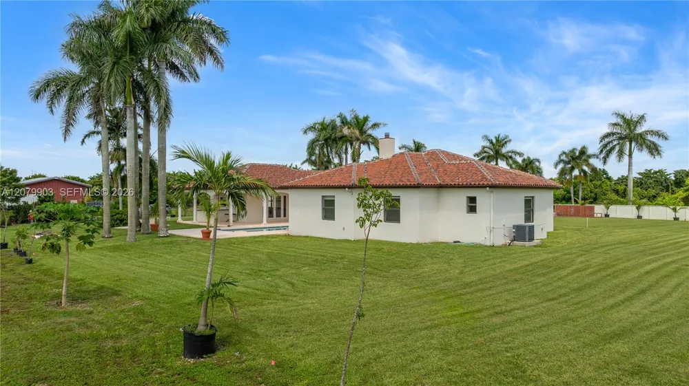 20970 SW 264th St Homestead, FL 33031