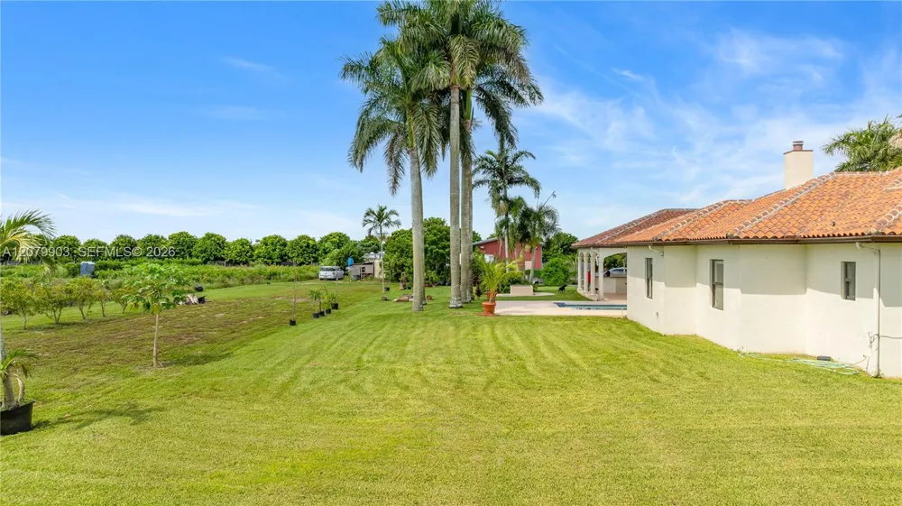 20970 SW 264th St Homestead, FL 33031
