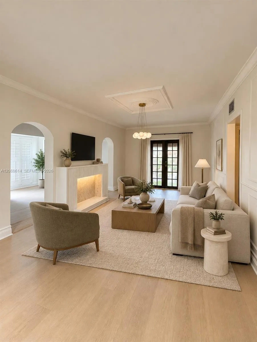 327 W 28th St Miami Beach, FL 33140