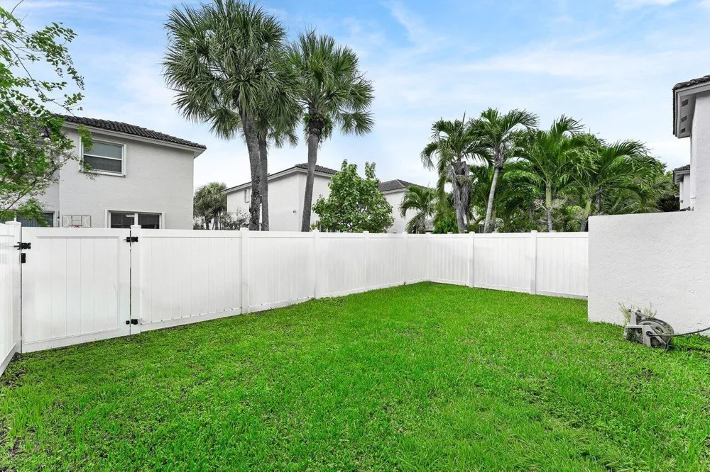 16856 SW 1ST PLACE Pembroke Pines, FL 33027