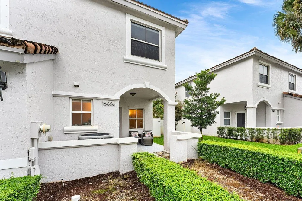 16856 SW 1ST PLACE Pembroke Pines, FL 33027