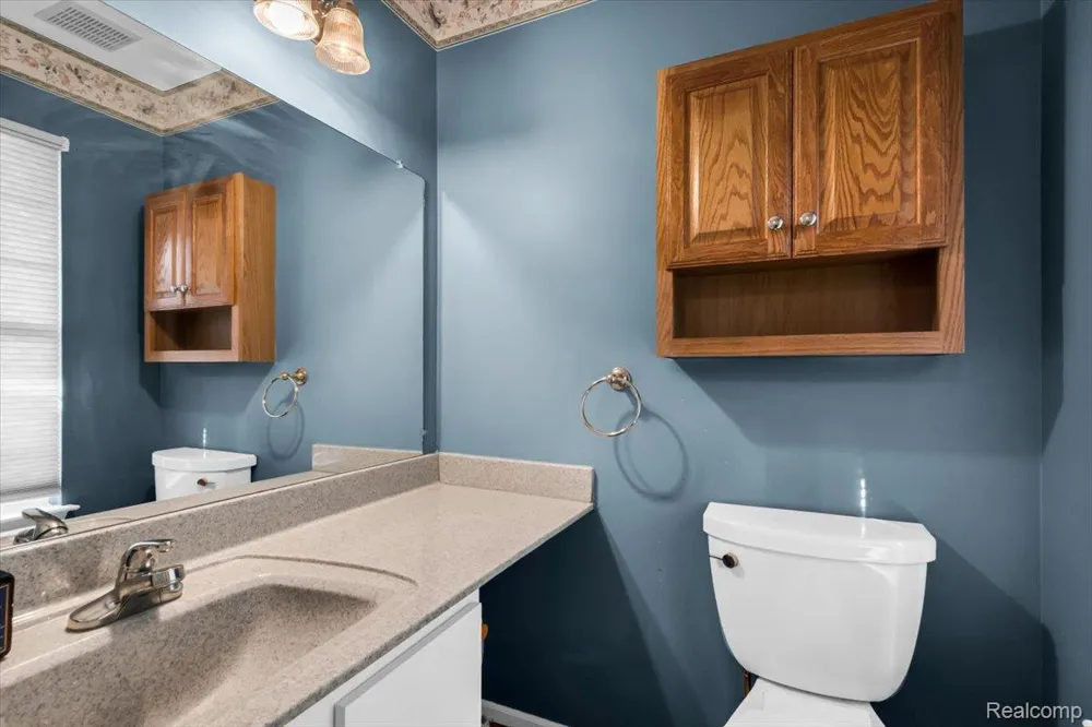 3947 Hunters Circle E Canton Charter Township, MI 48188