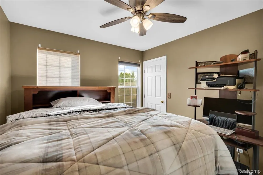 3947 Hunters Circle E Canton Charter Township, MI 48188