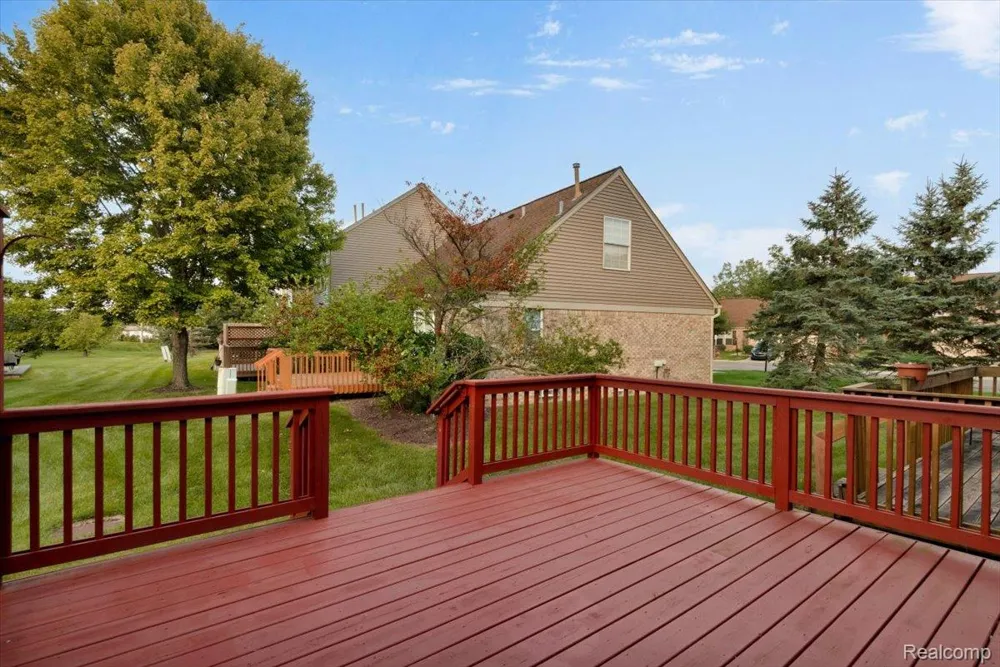 3947 Hunters Circle E Canton Charter Township, MI 48188