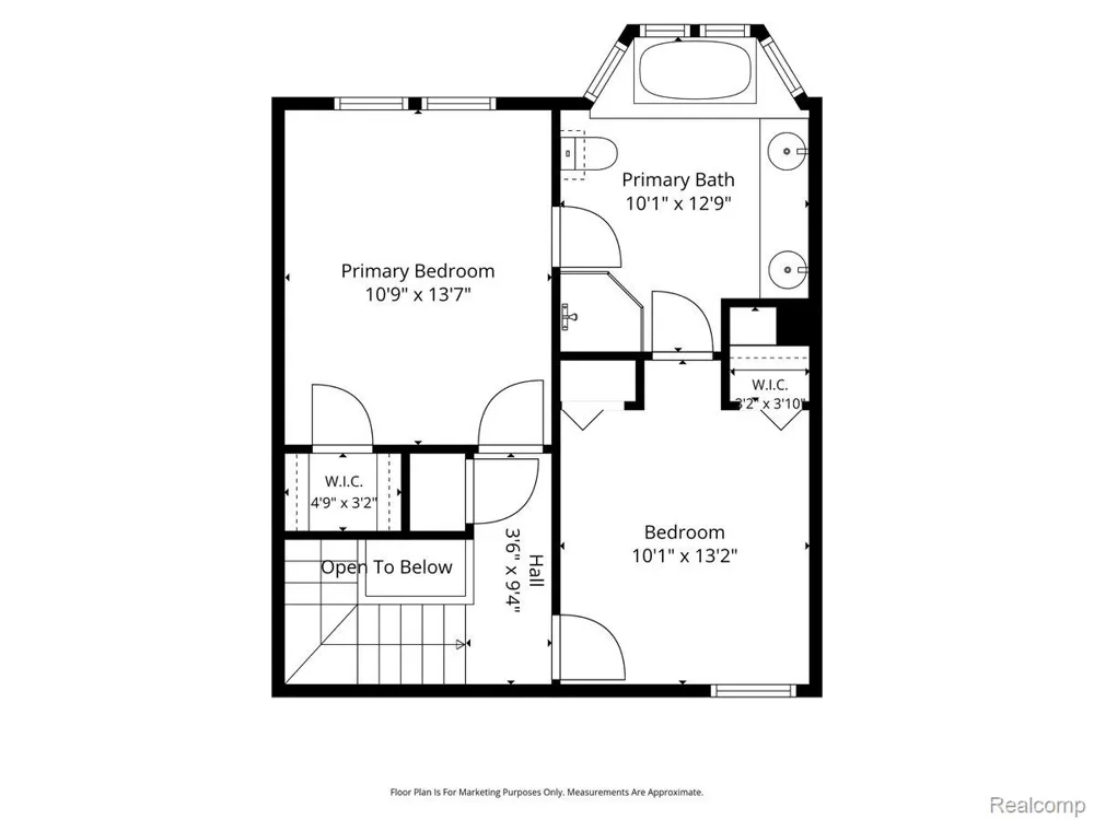 3947 Hunters Circle E Canton Charter Township, MI 48188