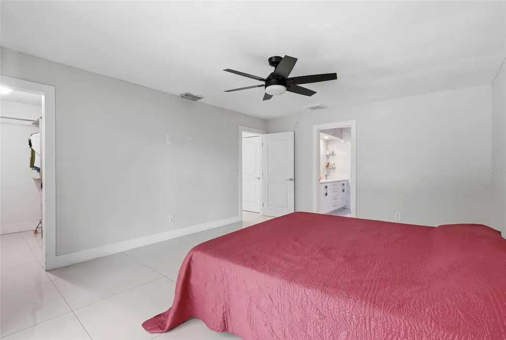12726 BARRETT DRIVE Tampa, FL 33624