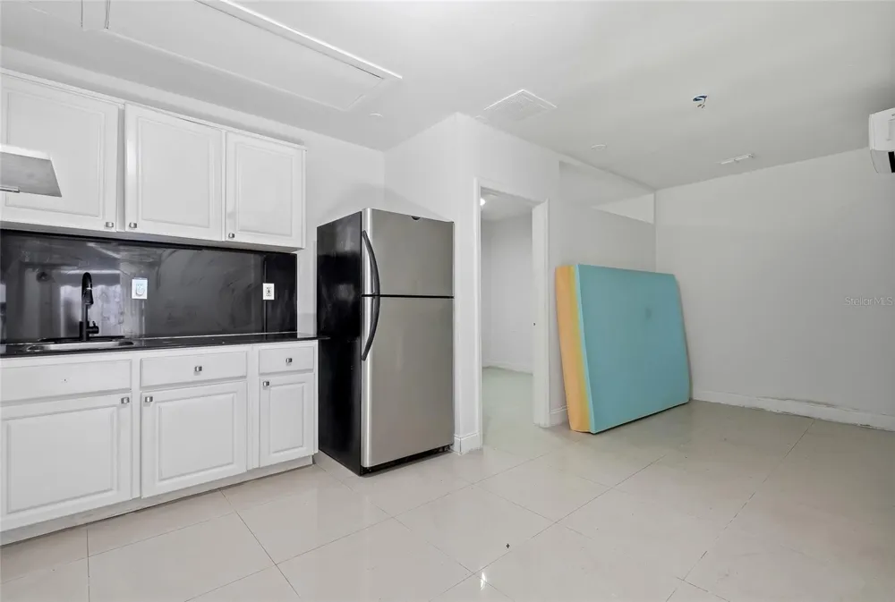 12726 BARRETT DRIVE Tampa, FL 33624