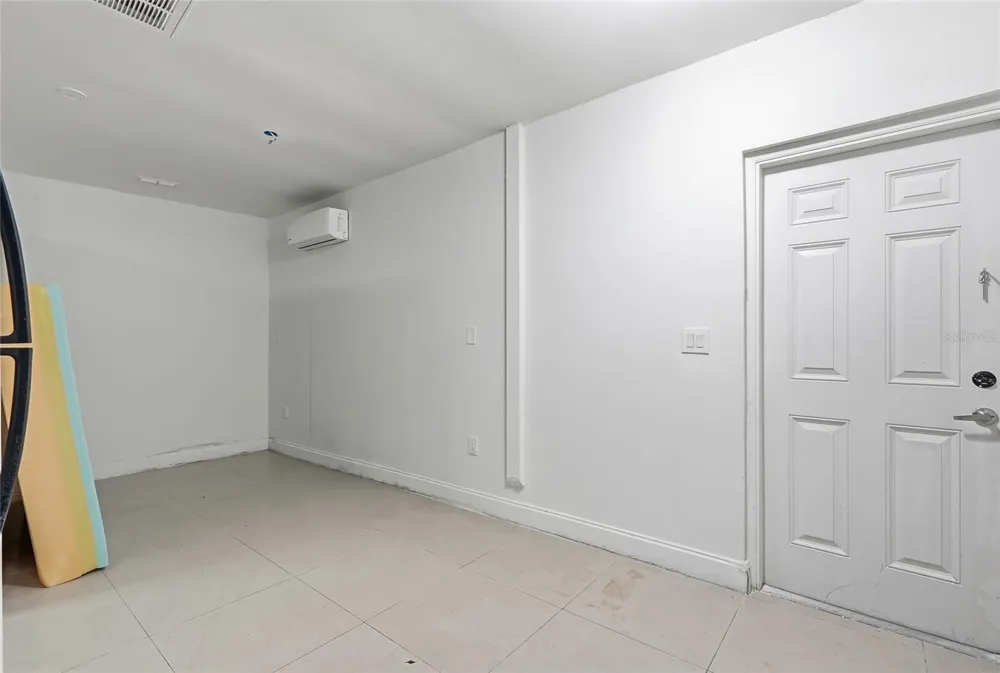 12726 BARRETT DRIVE Tampa, FL 33624