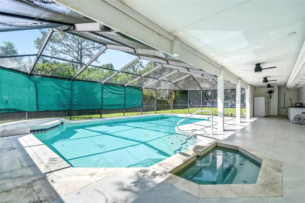 12726 BARRETT DRIVE Tampa, FL 33624