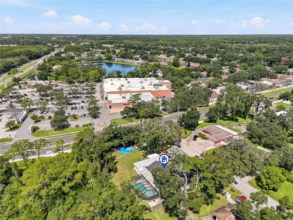 12726 BARRETT DRIVE Tampa, FL 33624
