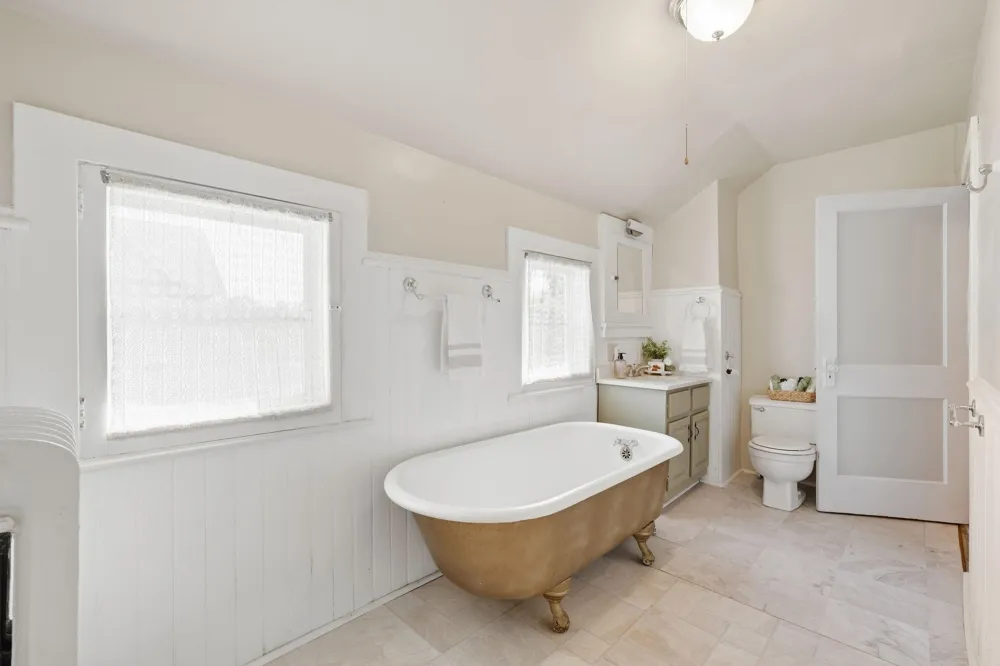 1152 Ross Avenue Saint Paul, MN 55106
