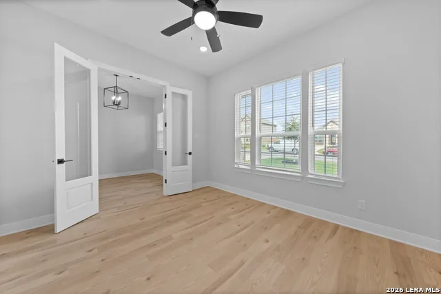 159 Azalea Aly Castroville, TX 78009