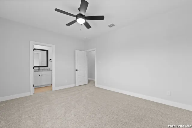 159 Azalea Aly Castroville, TX 78009