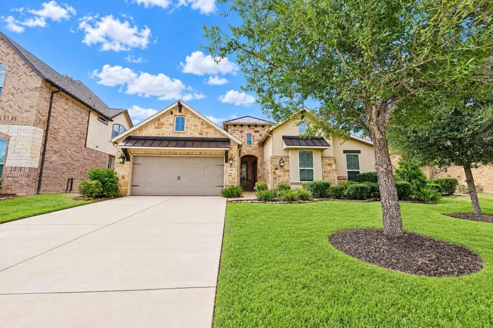 3718 Pinebrook Hollow Lane Spring, TX 77386