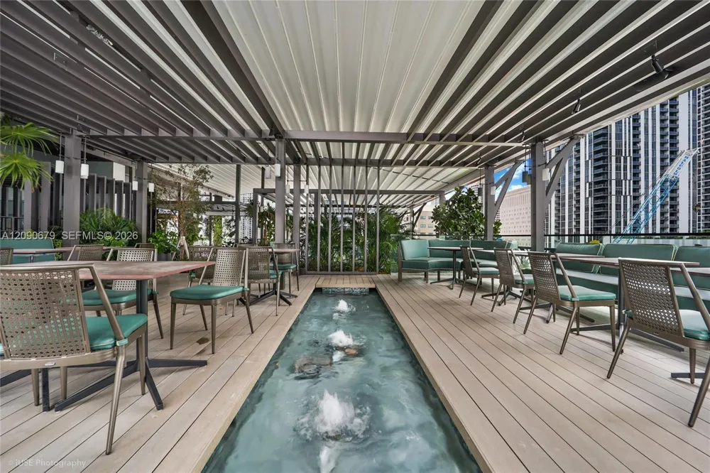 159 NE 6 #2402 Miami, FL 33132
