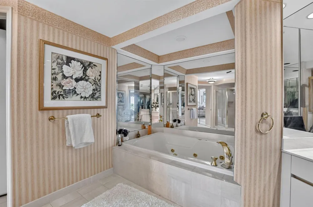 20320 Fairway Oaks Drive #354 Boca Raton, FL 33434