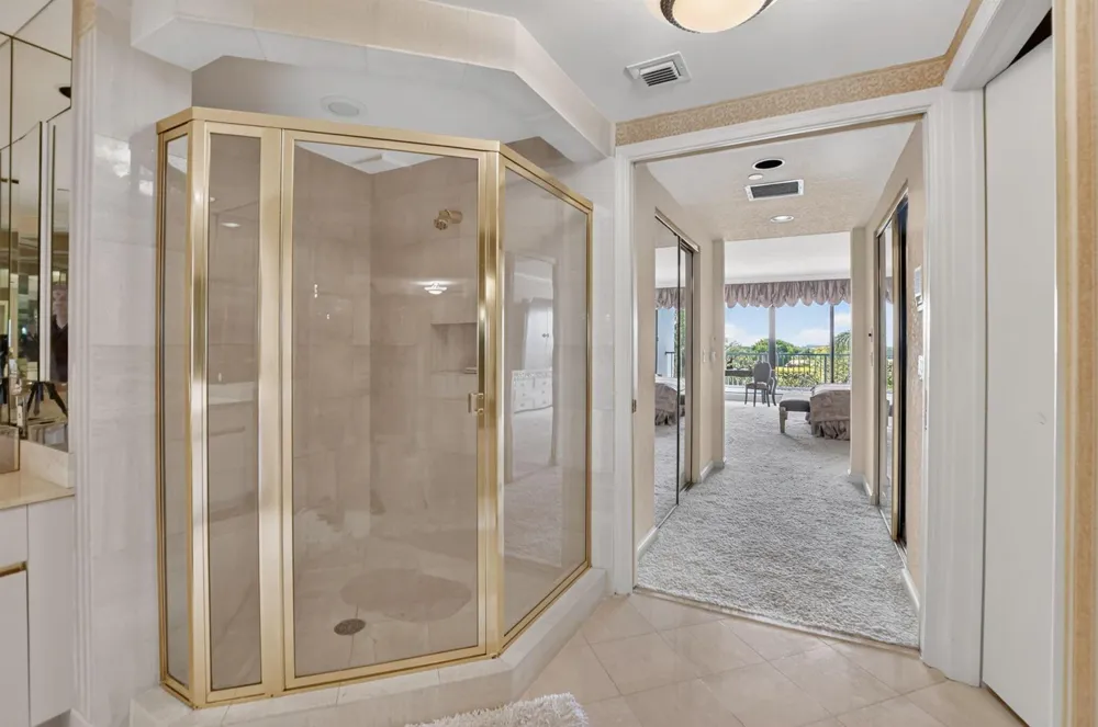 20320 Fairway Oaks Drive #354 Boca Raton, FL 33434
