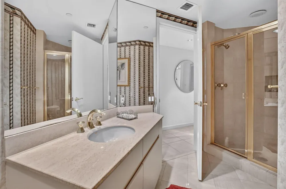20320 Fairway Oaks Drive #354 Boca Raton, FL 33434