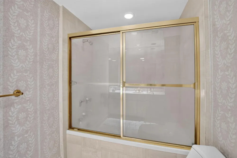 20320 Fairway Oaks Drive #354 Boca Raton, FL 33434