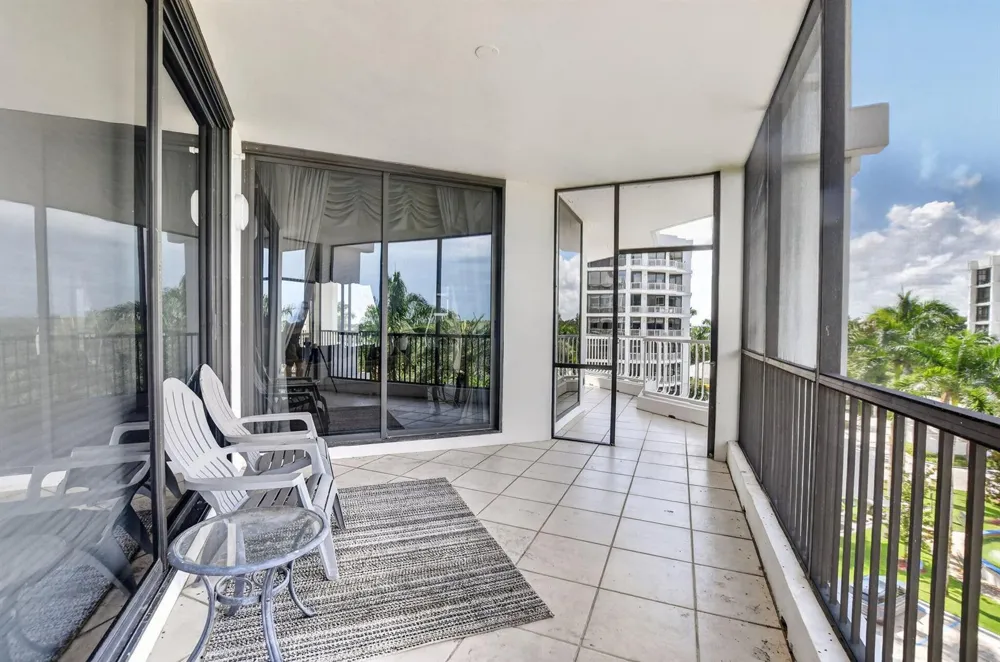 20320 Fairway Oaks Drive #354 Boca Raton, FL 33434