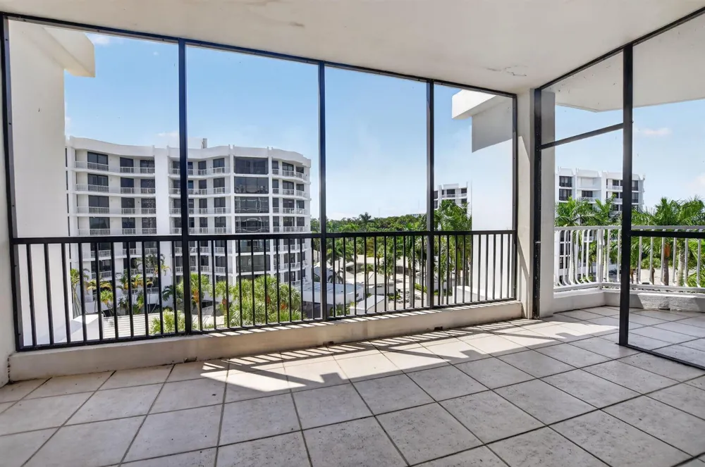 20320 Fairway Oaks Drive #354 Boca Raton, FL 33434