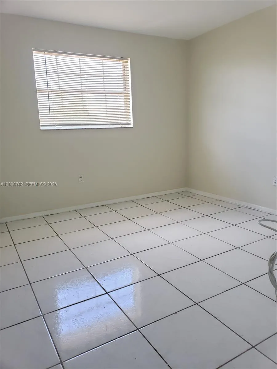 6440 SW 130 AV #409 Miami, FL 33183