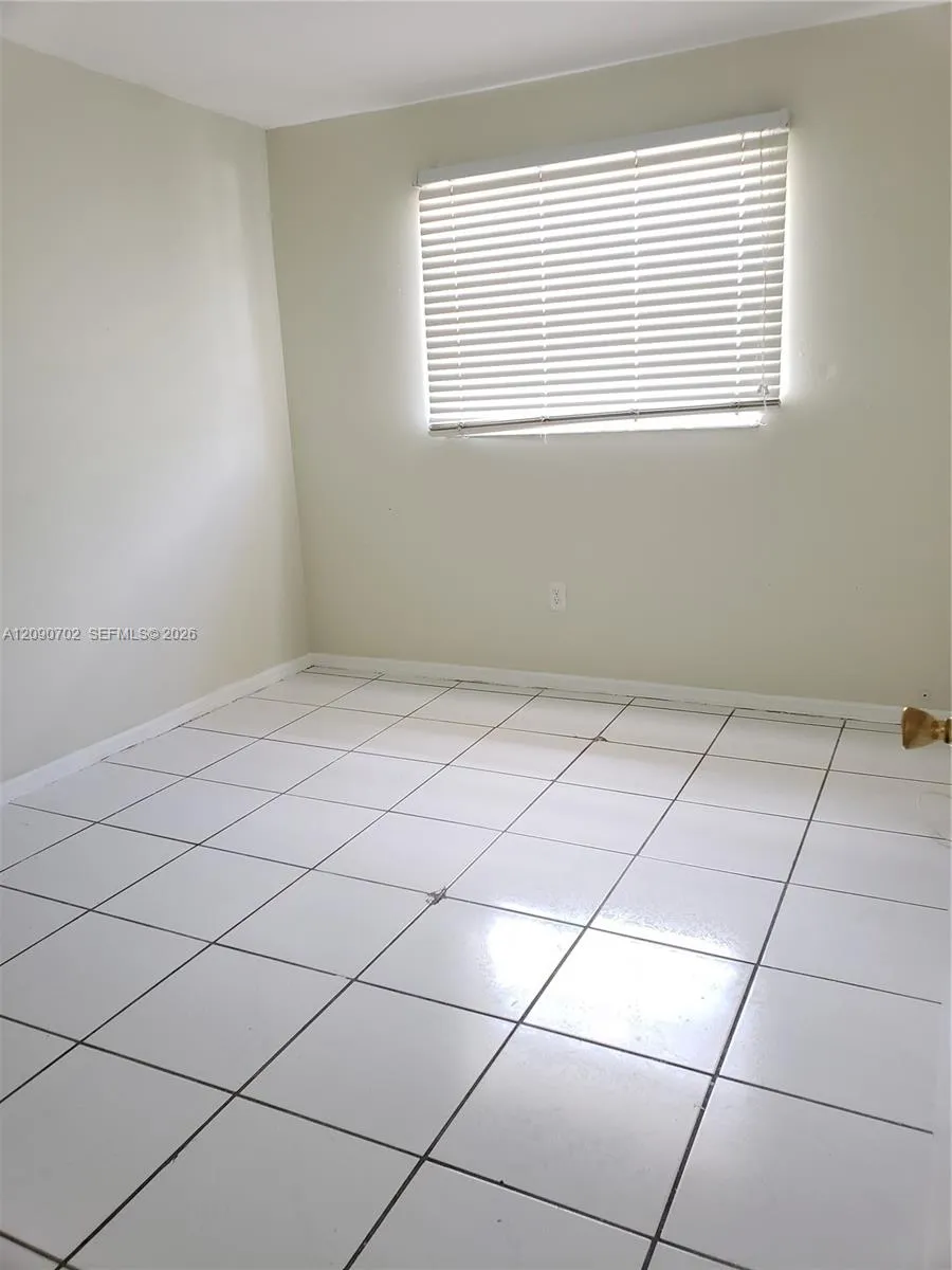 6440 SW 130 AV #409 Miami, FL 33183