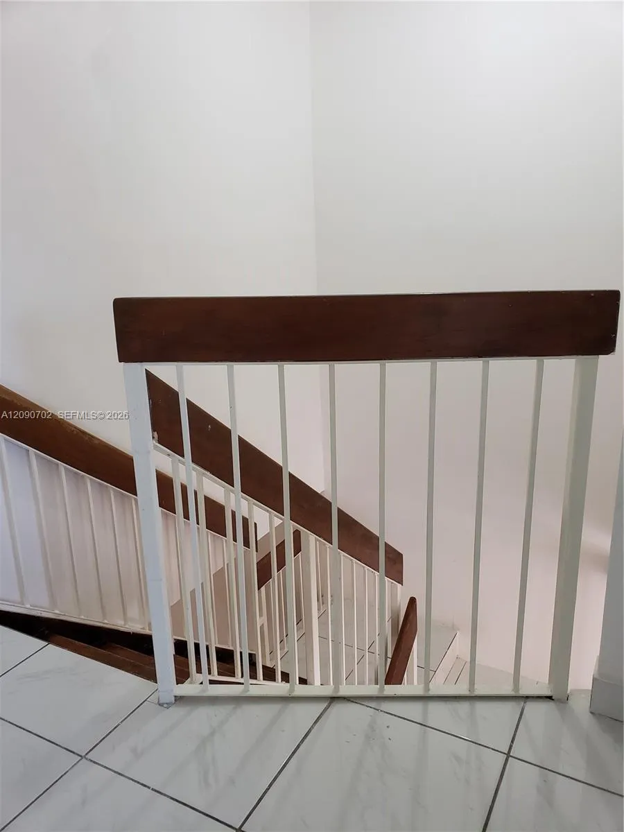6440 SW 130 AV #409 Miami, FL 33183