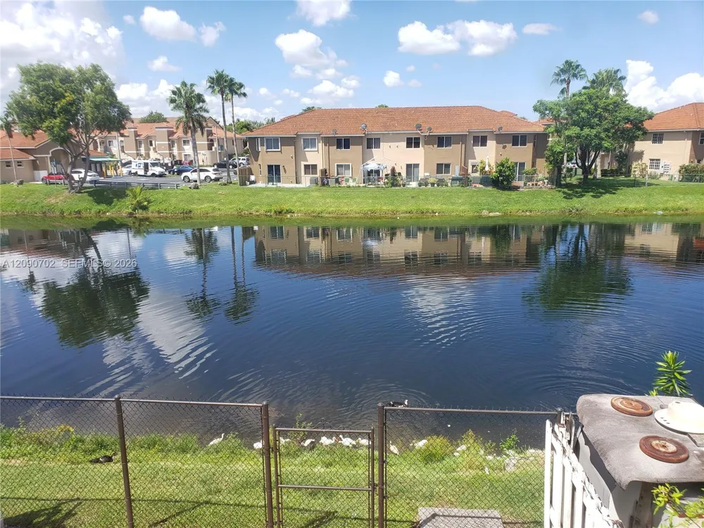 6440 SW 130 AV #409 Miami, FL 33183