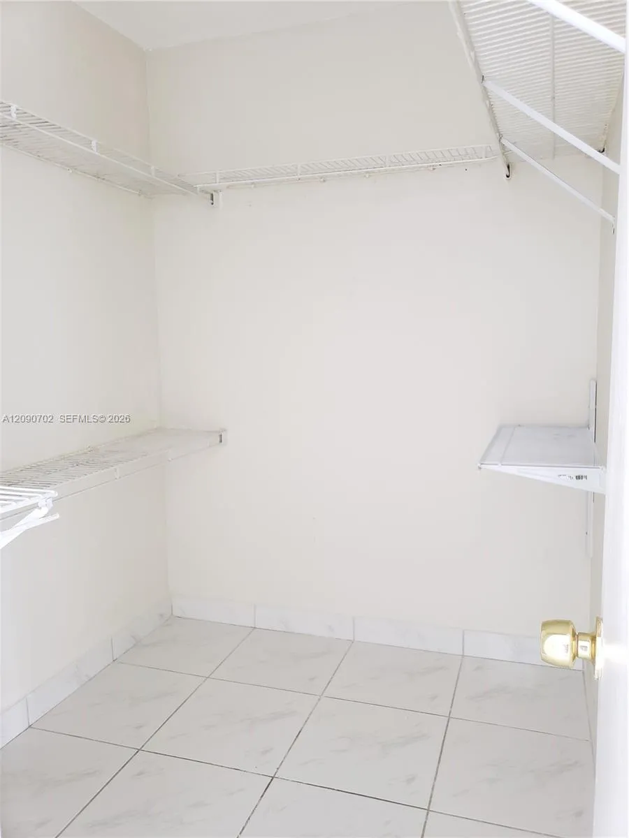 6440 SW 130 AV #409 Miami, FL 33183