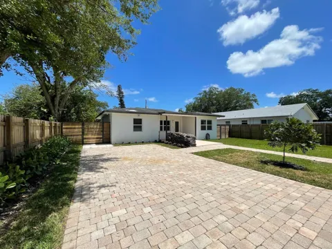 1564 SW 28th Terrace #1564