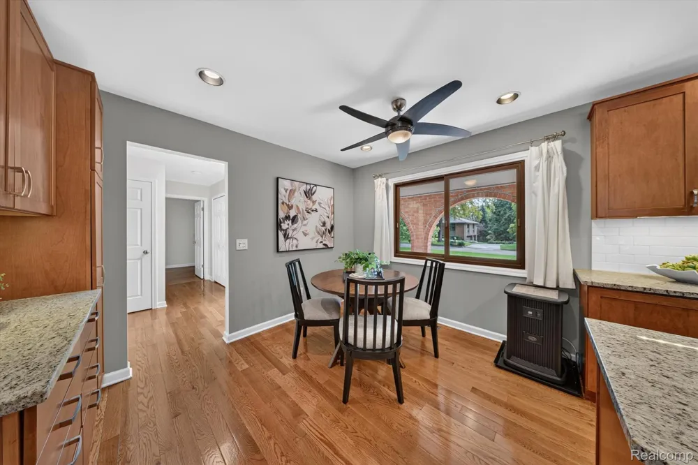 48040 Brewster Court Plymouth Charter Township, MI 48170