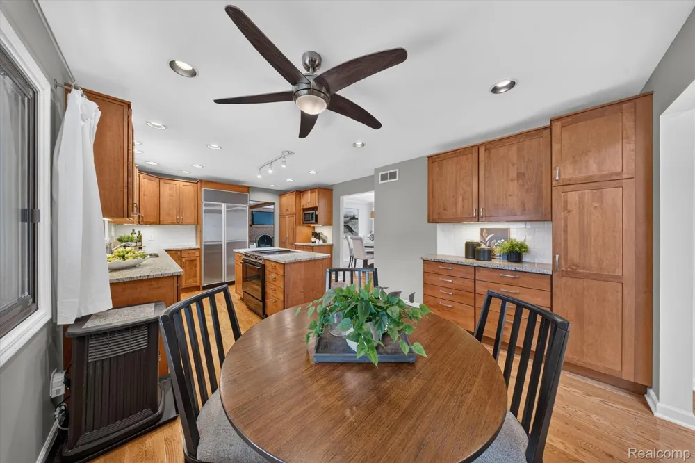 48040 Brewster Court Plymouth Charter Township, MI 48170