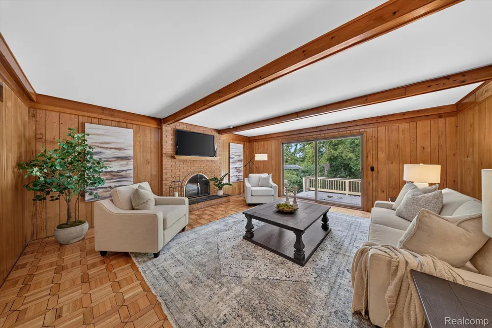 48040 Brewster Court Plymouth Charter Township, MI 48170