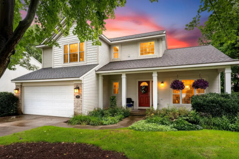 15025 Briarwood Street Grand Haven Charter Township, MI 49417