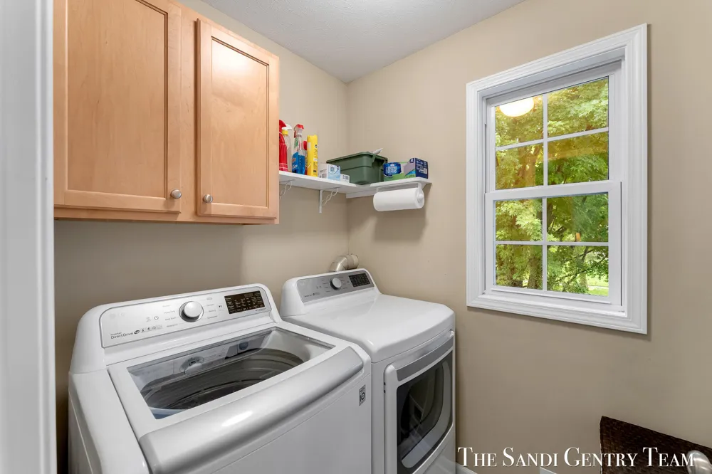 15025 Briarwood Street Grand Haven Charter Township, MI 49417