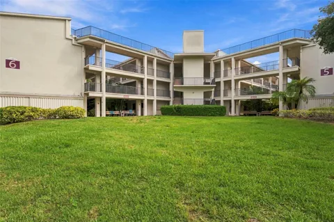2700 BAYSHORE BOULEVARD #6200
