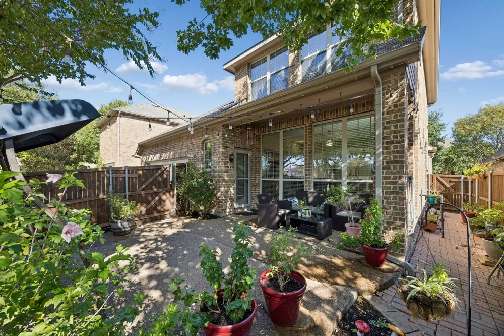 915 Wyndham Way Allen, TX 75013
