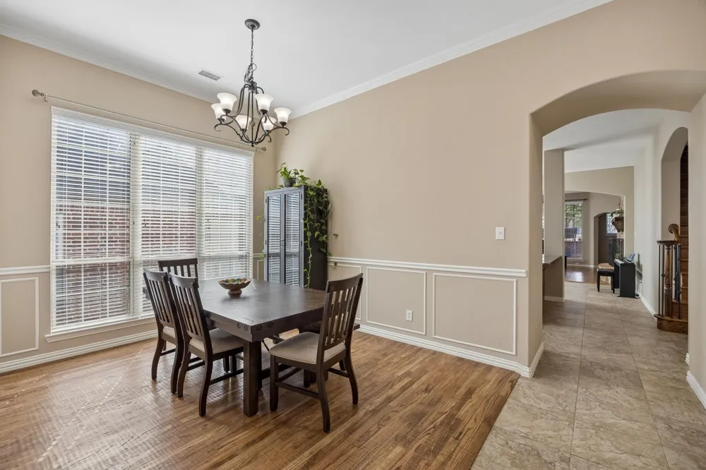915 Wyndham Way Allen, TX 75013