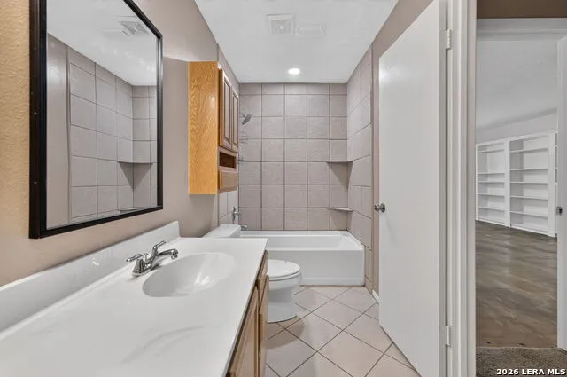 3538 MISTIC GRV San Antonio, TX 78247