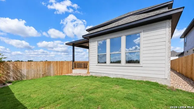 913 Woodland Lakes New Braunfels, TX 78130