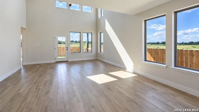 913 Woodland Lakes New Braunfels, TX 78130
