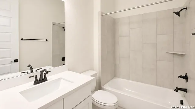 220 Salton Sea New Braunfels, TX 78130