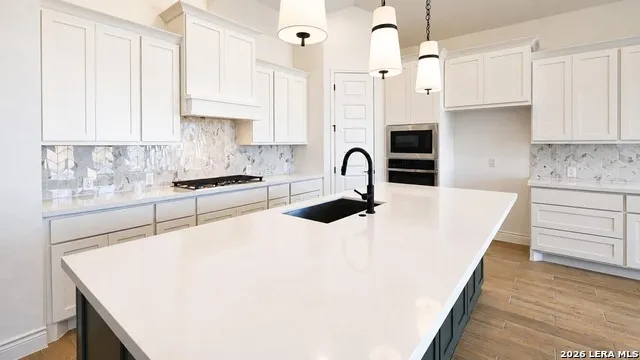 220 Salton Sea New Braunfels, TX 78130