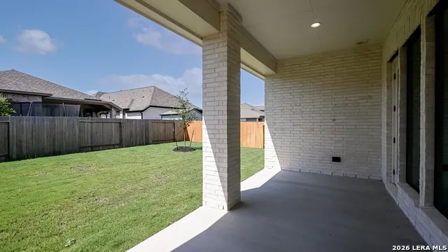 1739 Gyst Road Seguin, TX 78155